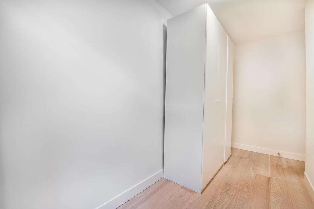 Insurance repair room